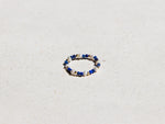 Ring mit Lapislazuli und Süsswasserperlen, Flow Ring