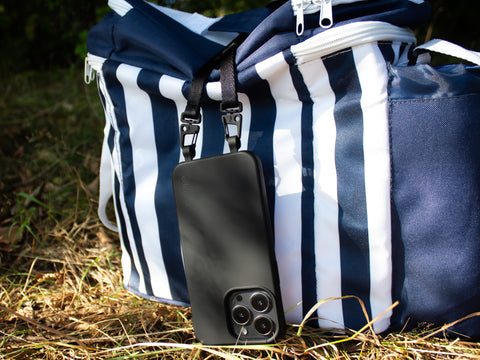 Handyhülle mit Band, Crow