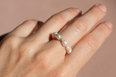 Ring mit Süßwasserperlen & 925 Silberperle, Niva Ring