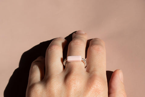 Ring mit rosa Naturstein & 925 Silberperlen, Mira Ring