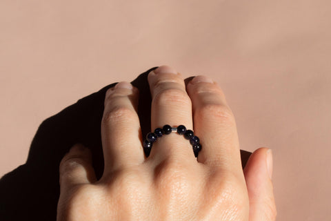 Ring mit blauen Sandstein Naturstein Perlen & 925 Silberperle, Noa Ring