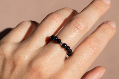 Ring mit blauen Sandstein Naturstein Perlen & 925 Silberperle, Noa Ring