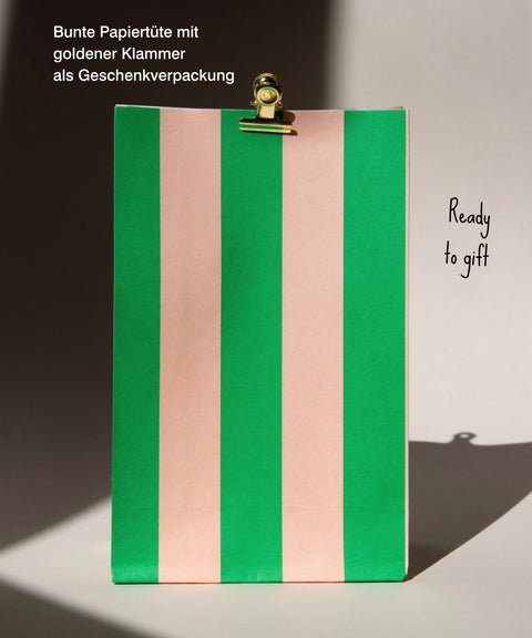 Grußkarte als kleines Mitbringsel mit handgemachtem Sonnenfänger & Geschenktüte