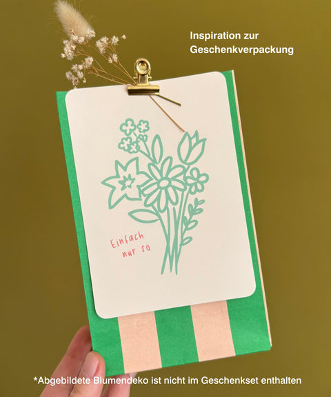 Grußkarte als kleines Mitbringsel mit handgemachtem Sonnenfänger & Geschenktüte