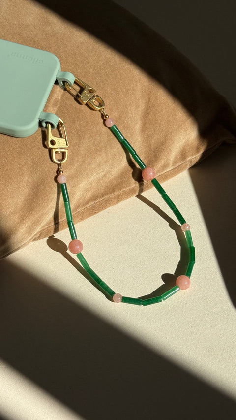 Short mobile phone chain with rhodonite natural stones