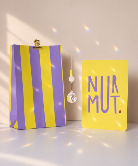 Grußkarte „Nur Mut" mit handgemachtem Sonnenfänger & Geschenktüte
