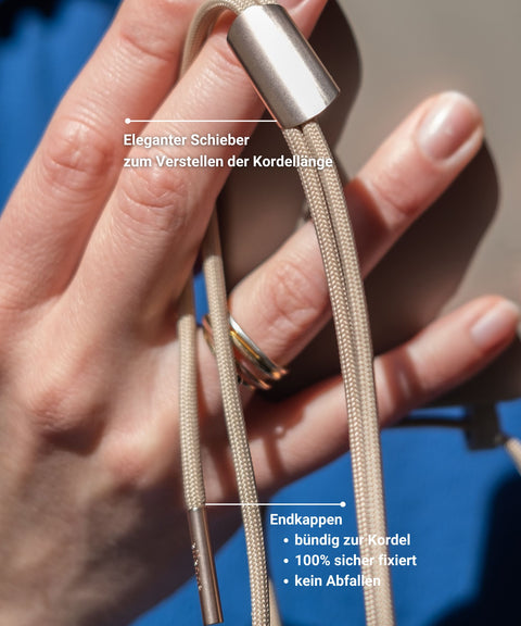 Universal adapter with mobile phone cord Foggy