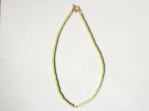 Halskette Hellgrün & Süßwasserperle