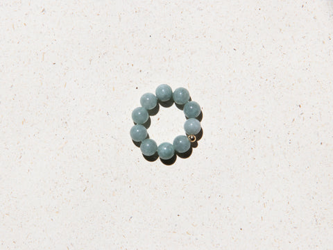 Ring aus Burmesischer Jade & 18 Karat vergoldeter Perle, Maelis Ring