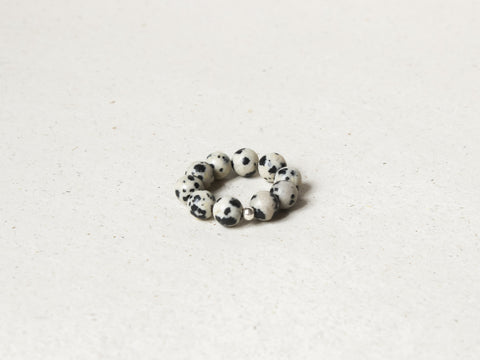 Ring mit Dalmatiner Jaspis & 925 Silberperle, Elara Ring