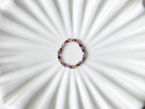 Ring with amethyst, yellow jade and garnet, Luzia Ring