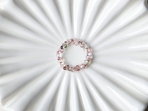 Ring with amethyst, yellow jade and garnet, Luzia Ring