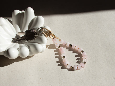 Short key chain with rose quartz natural stones