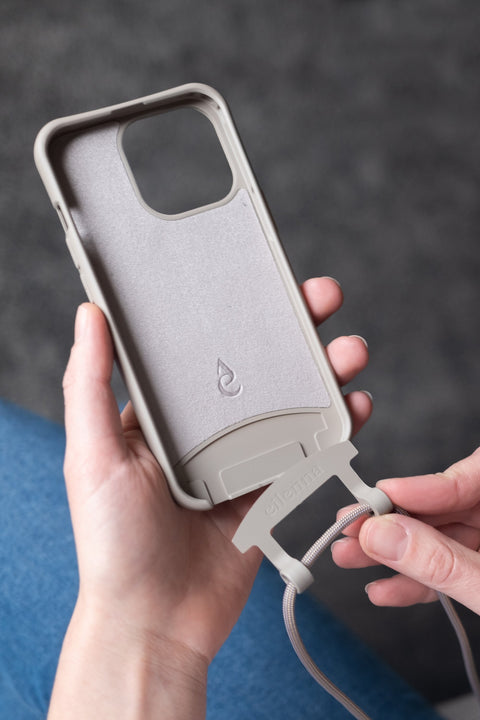 Handykette abnehmbar und Handyhülle für iPhone Samsung in CLAY Grau mit Kordel BOHEMIAN handmade von eilenna