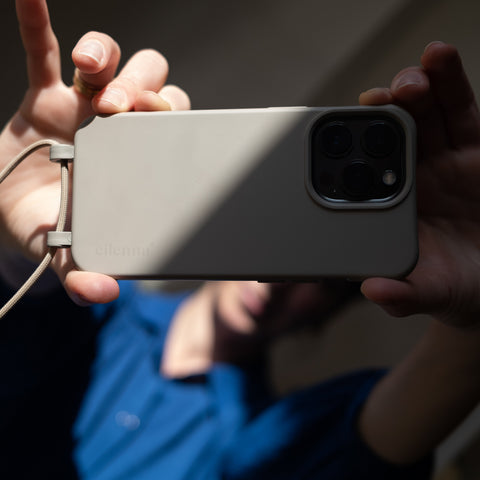 Handykette abnehmbar und Handyhülle für iPhone Samsung in CLAY Grau mit Kordel BOHEMIAN handmade von eilenna