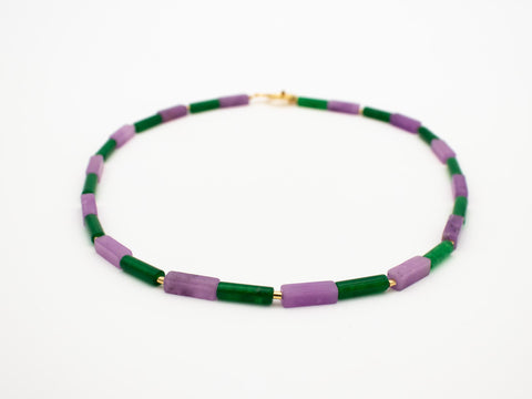 Halskette aus Amethyst und grünem Achat Perlen – Handmade Schmuck mit 18K vergoldetem Verschluss für Damen