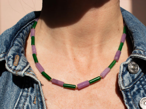Halskette Lila Amethyst & Grüner Achat, Moderne Perlenkette Damen, Naturstein Schmuck 18K Gold Verschluss, Handgemachter Schmuck von eilenna