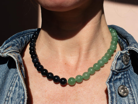 Halskette Blauer Topas & Aventurin Half und Half, Naturstein Perlenkette Damen Blau Grün, 18K Vergoldet, Handgemacht von eilenna