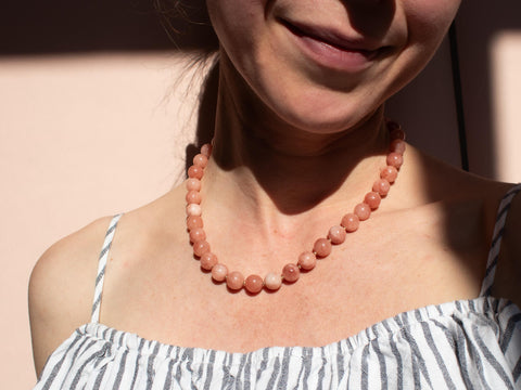Halskette aus Chalcedon