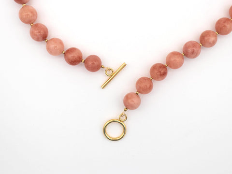 Halskette aus Chalcedon