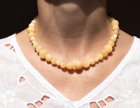 Gelbe Chalcedon Halskette Damen, Naturstein Perlenkette Gelb, Hochwertiger Edelstein Schmuck 18K Vergoldet, Handgemacht von eilenna