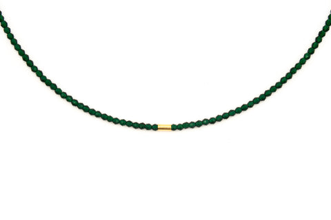 Halskette mit grünem Zirkon Naturstein und 18K vergoldetem Verschluss – Minimalistisch Perlenschmuck, Handmade von eilenna