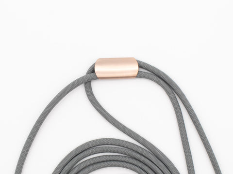 Handykette universal mit Karabiner und Adapter, Kordel in PEPPELSTONE mit Roségold oder Silber, handmade von eilenna