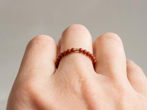 Ring mit roten Jaspis Natursteinen, Soléa Ring