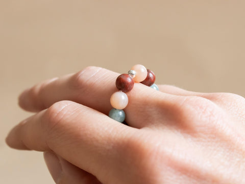 Ring aus Edelsteinmix & 925 Silberperle, Noelia Ring