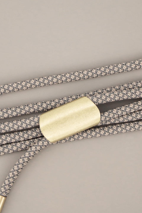 Handykette und Handyhülle für iPhone und Samsung in CLAY Grau mit Kordel OAT handmade von eilenna