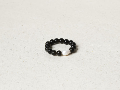 Ring mit goldenem Obsidian & Süßwasserperle, Sera Ring