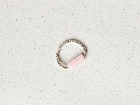 Ring mit rosa Naturstein & 925 Silberperlen, Mira Ring