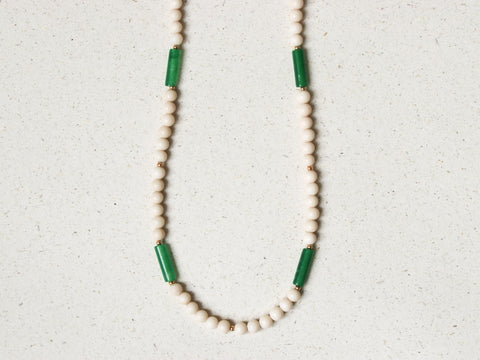 Grüne Achat & Fossil Halskette, Naturstein Perlenkette Damen, 18K Vergoldet, Handmade Schmuck von eilenna