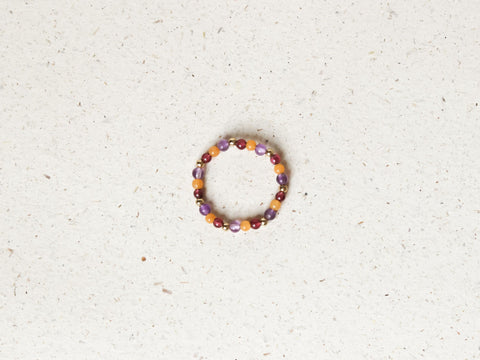 Edelstein Ring "Luzia" mit Amethyst, Gelbe Jade und Granat, Elastisch & Handgefertigt von eilenna