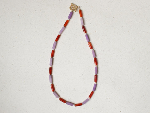 Bunte Perlenkette Lila Rot, Amethyst Achat Halskette mit echten Perlen, Boho Edelsteinschmuck 18K Gold Verschluss, Geschenk eilenna