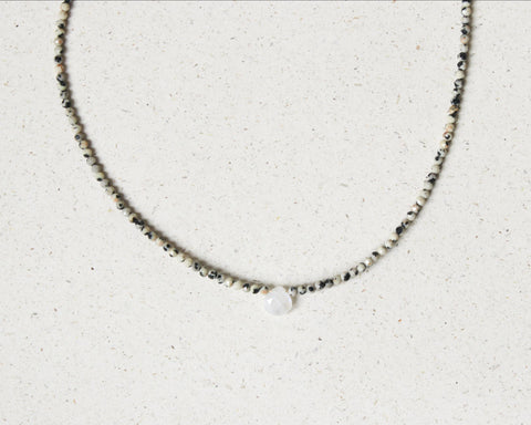 Mondstein & Jaspis Halskette, Zarter Naturstein Schmuck Damen, 18K Vergoldet, Handmade Schmuck von eilenna