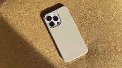 Handykette mit Handyhülle für iPhone und Samsung in CLAY Grau mit Kordel OAT handmade von eilenna