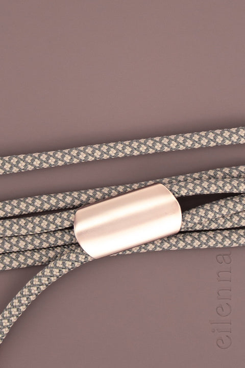 eilenna Wechselbare Handykette und Handyhülle in BERRY mit Kordel OAT