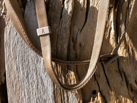 eilenna Lanyard OAK, Handykette zum Umhängen und Abnehmen, Universal Strap für Handyhüllen mit Ösen für iPhone Samsung Google Xiaomi